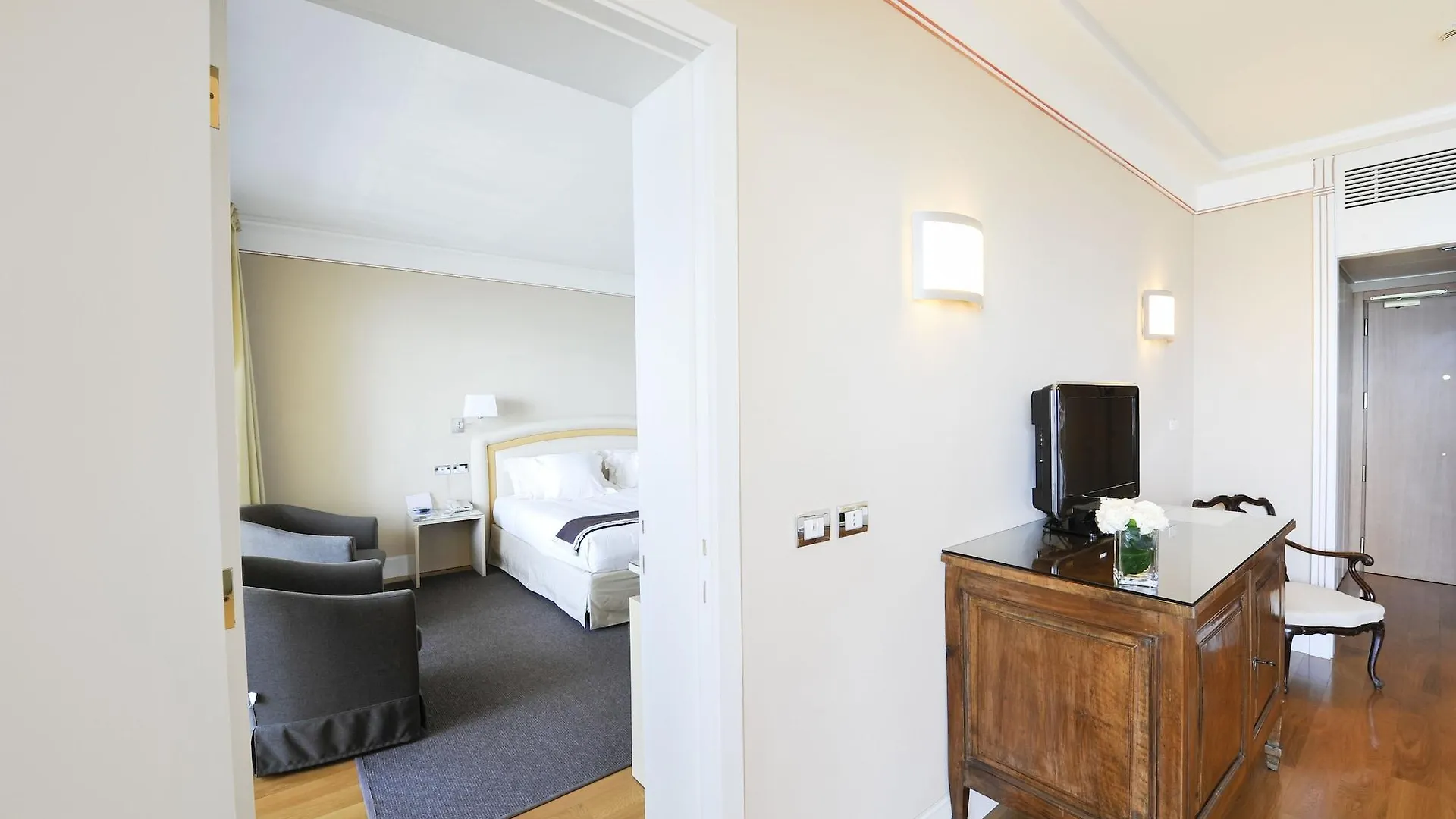 Hotel Aquaviva Desenzano del Garda